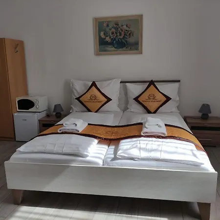 Casa de hóspedes Vidhous 1